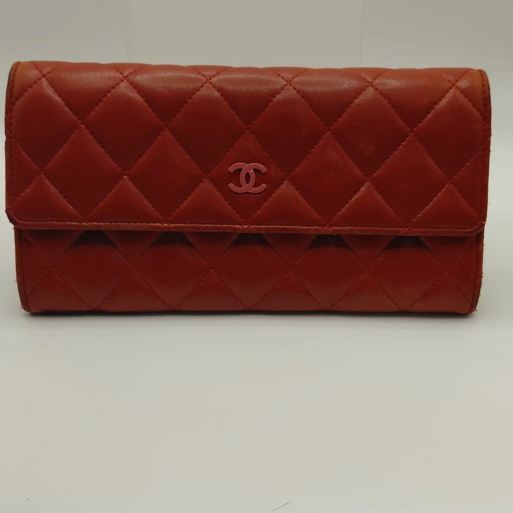CHANEL Red Pink Quilted Matelasse Lambskin Long Wallet